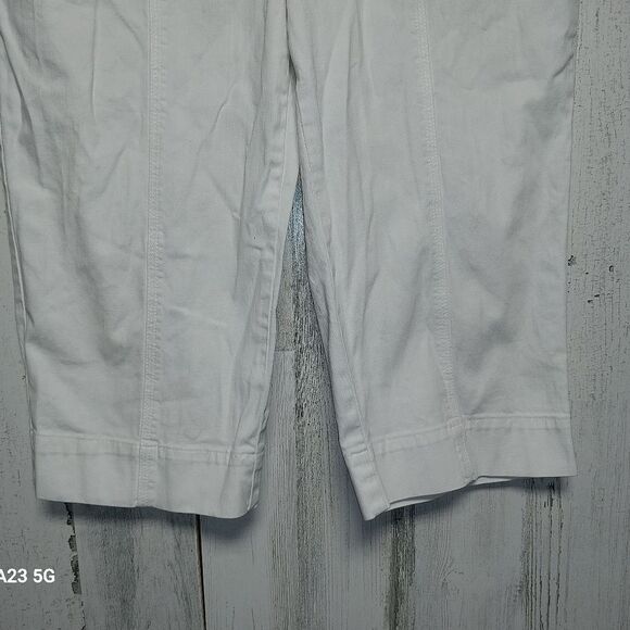 Talbot's Petites White Capri Pants Size 6 - Picture 2 of 5